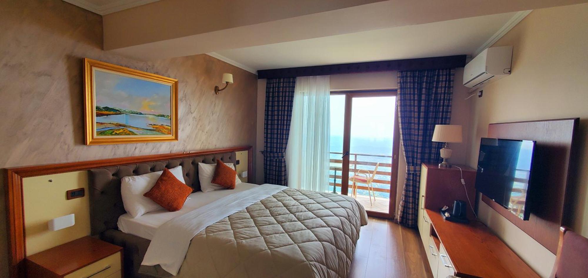 Hotel Panorama Dajti מראה חיצוני תמונה